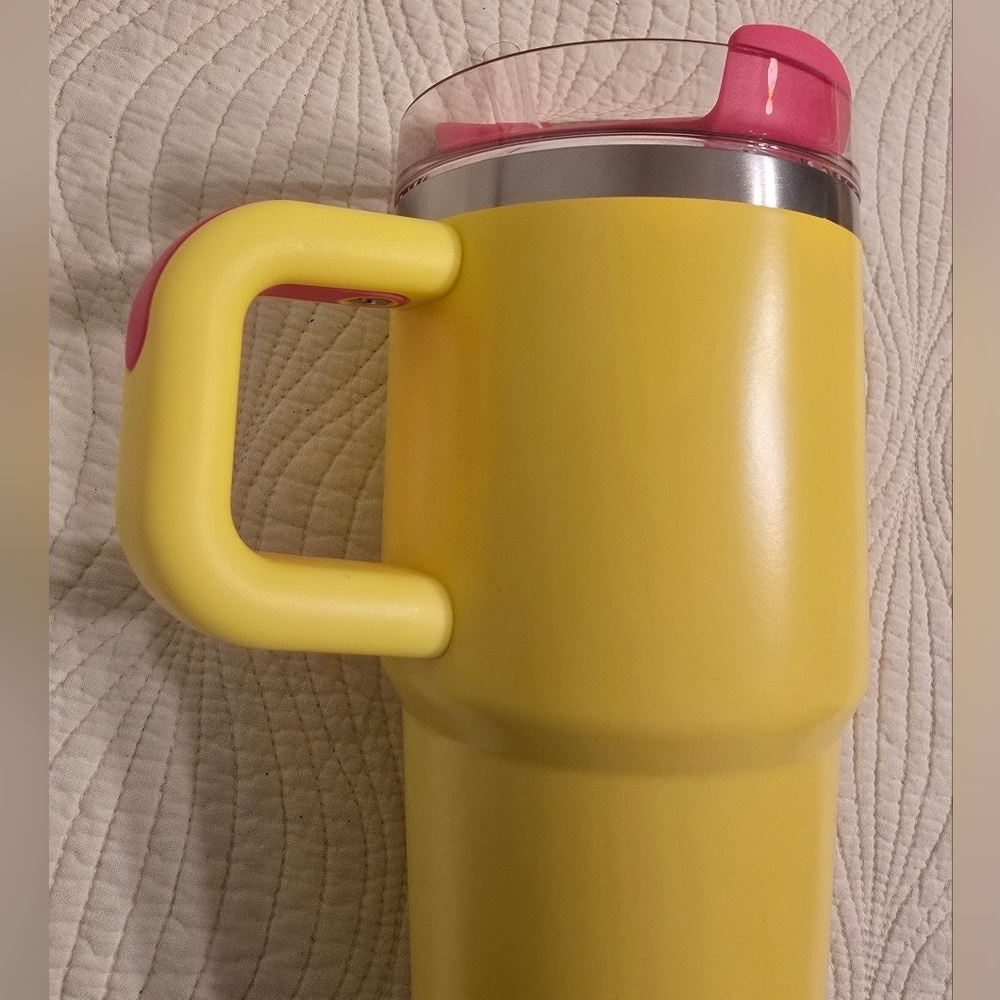 NWT Starbucks X Stanley 2026 Limited Edition LATAM Stainless Steel Tumbler 20 Oz - Picture 5 of 10